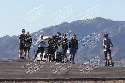 media/Oct-30-2025-Racers Edge (Thu) [[dabbdaf680]]/1-Around the Pits- Track Walk/